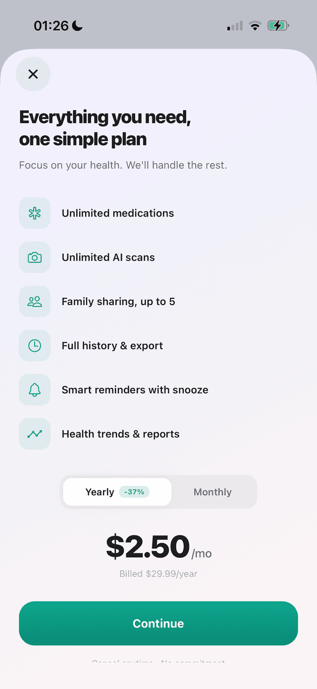 PillTrak Settings screen showing PillTrak Pro, family sharing, and notification options